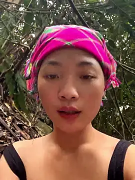 Lyn-be99 live sex cam