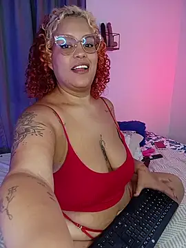 moni_bbw's cam snapshot