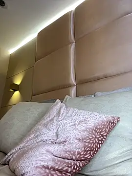 SaharaRush_ live sex cam