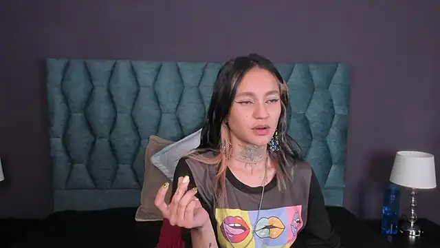 Lia_tomson's cam snapshot