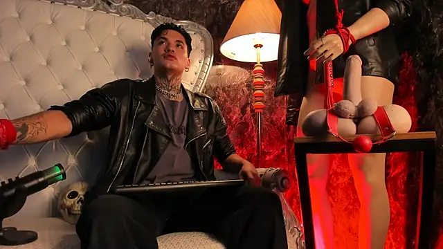 AlecBanne live sex cam