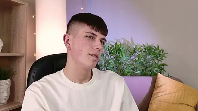 Rony_Joy live sex cam