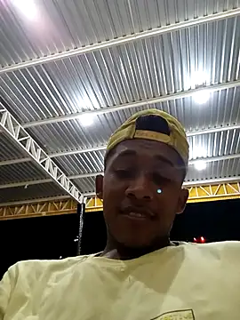 Thasmien live sex cam