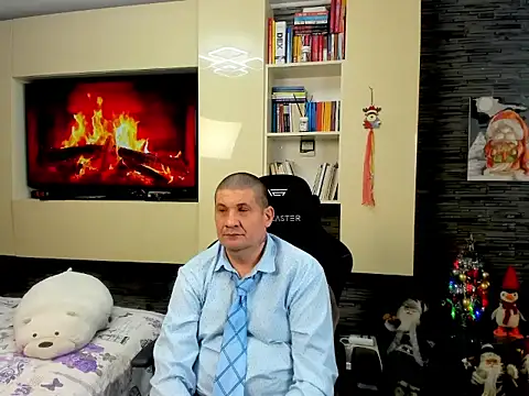 SpartacusDaddy48 live sex cam