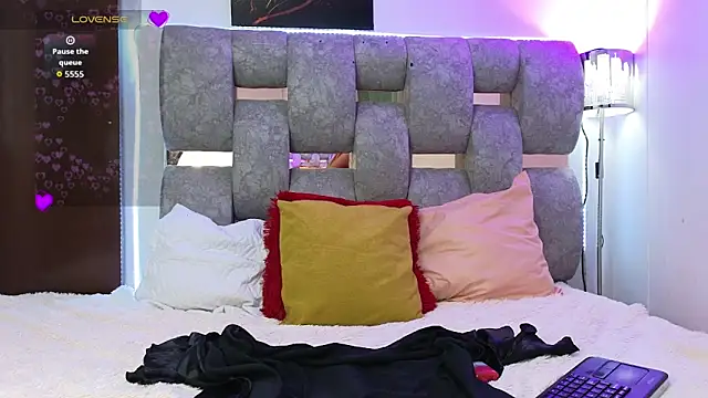 alix_kitty's cam snapshot