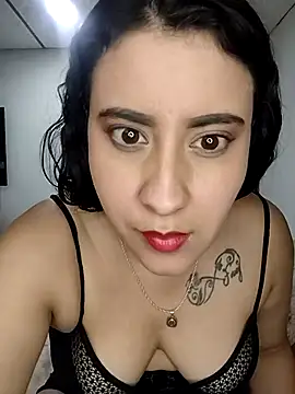 mialorents's cam snapshot