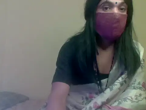 Lovely_Ladyboy_star live sex cam