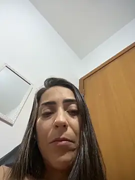 lucioliveira live sex cam