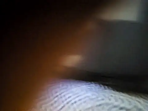 Roberto772 live sex cam