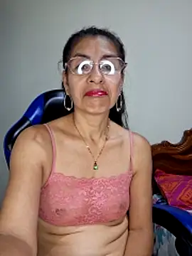 Natasha_50 live sex cam