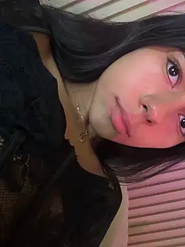 Lilybeeth live sex cam