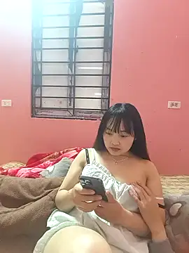 Myna5790 live sex cam