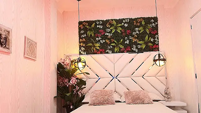 ZOE_SHYI's cam snapshot