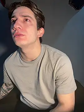 AteneoJr's cam snapshot