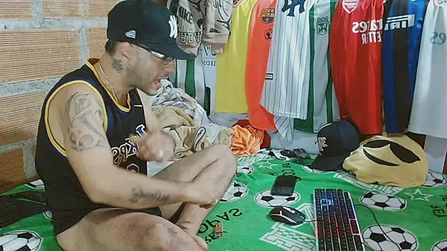 Alphamaster_92's cam snapshot