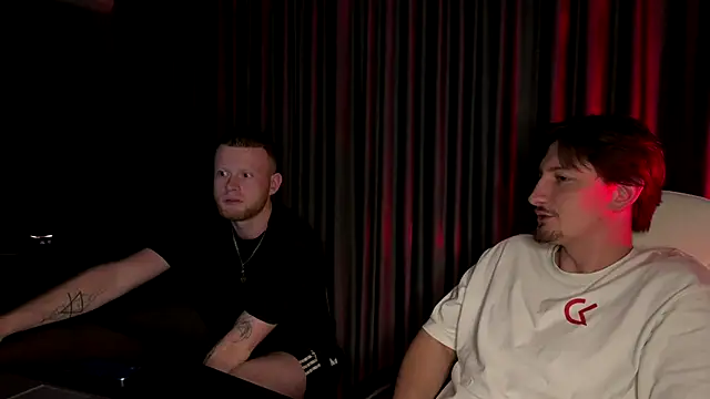 Adam_ice's cam snapshot