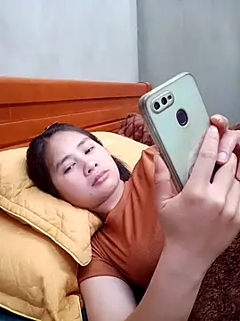 Him_MountainGirl live sex cam