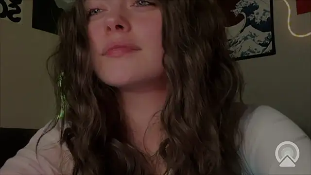 Emilia0_0_7's cam snapshot