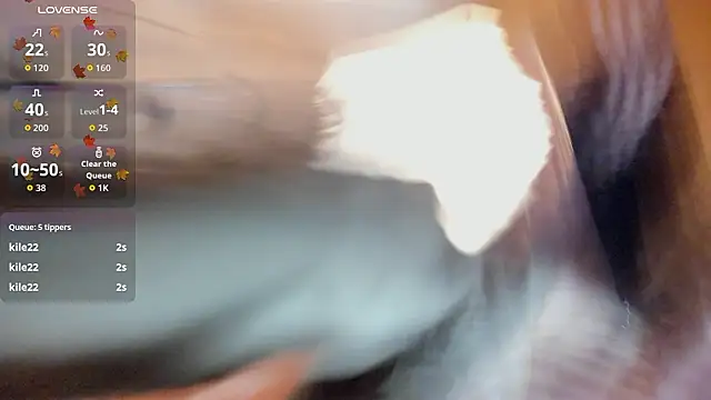 Lil_James's cam snapshot