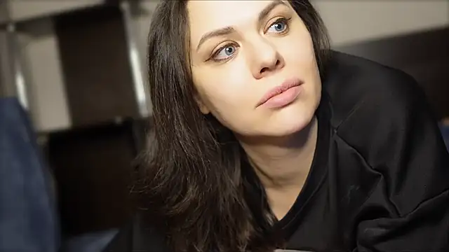 MollyCheiz's cam snapshot