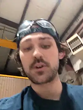 countrybannanaman's cam snapshot