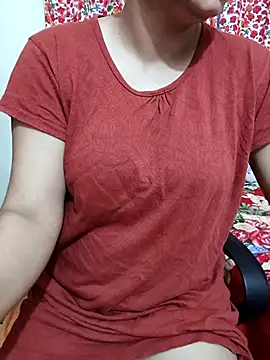 Priya_Boudi live sex cam