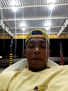 Thasmien live sex cam