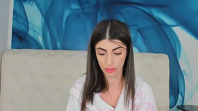 SkinnyDolly's cam snapshot