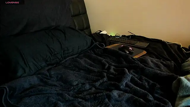 toolmaster2000 live sex cam