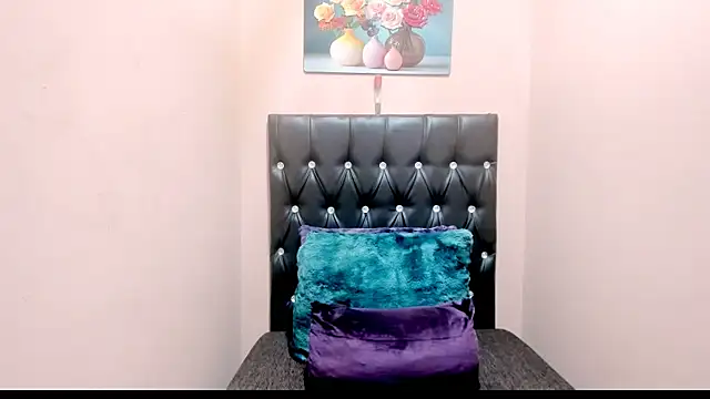 Toxicfantasy4u's cam snapshot