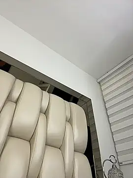 ALISSON_FOXXX1 live sex cam