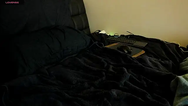 toolmaster2000 live sex cam