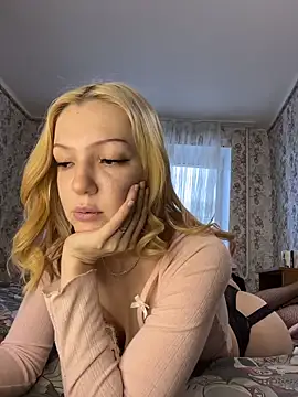 AlexandraXKitty's cam snapshot