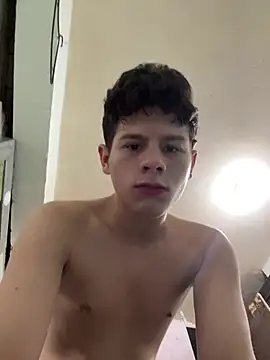 Andy12912 live sex cam