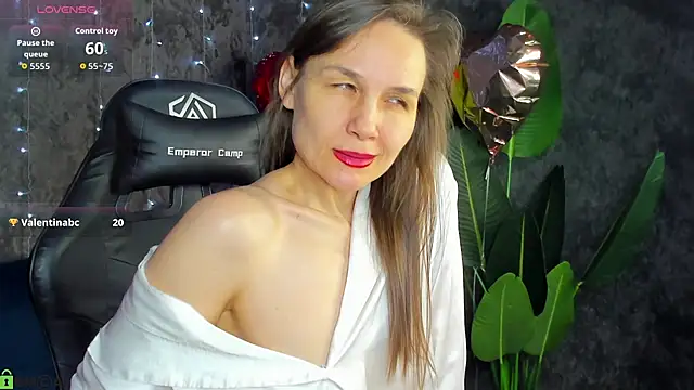 Lillian_White live sex cam