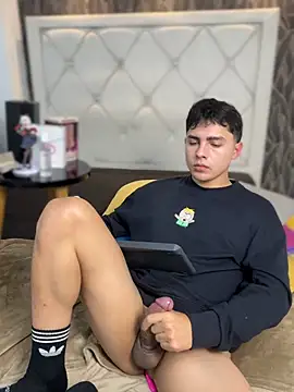 Samu_Hott live sex cam