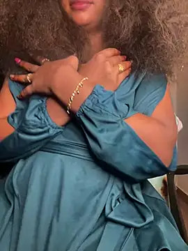 Bixby_Telugu's cam snapshot