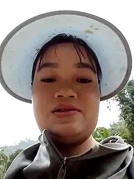 Noelle-e's cam snapshot