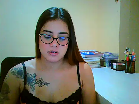 maliamiller live sex cam