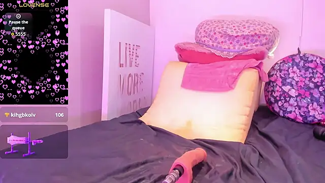 KendraChavez_'s cam snapshot