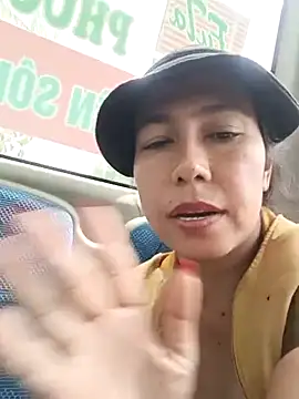 2HotAsain4u live sex cam