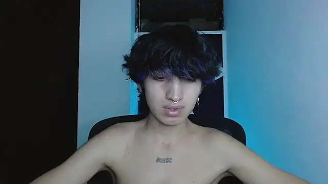 littlextreme live sex cam