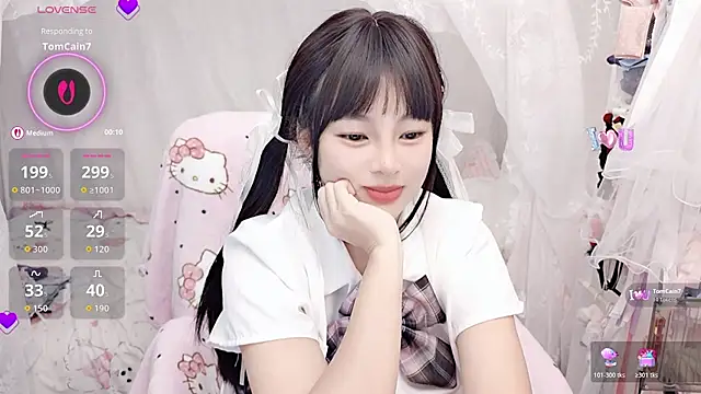 9aunatiis live sex cam