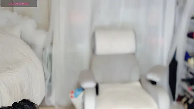 Amaya-yooo-36D live sex cam