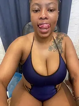 NaughtyNancy01's cam snapshot