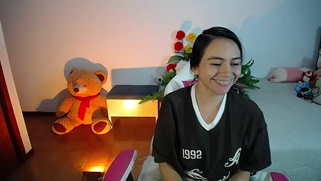 lika_little0's cam snapshot