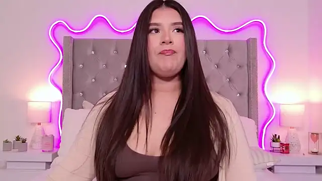 JuliaSUMMERS2022's cam snapshot