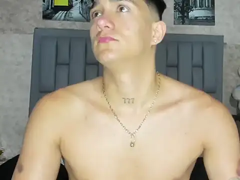 Alann_Smith_X's cam snapshot