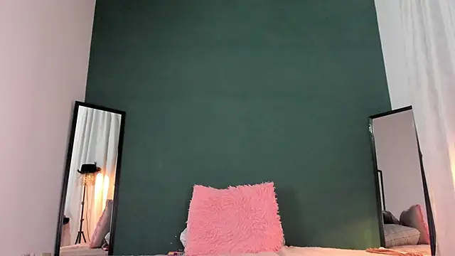 Liry_kim_'s cam snapshot