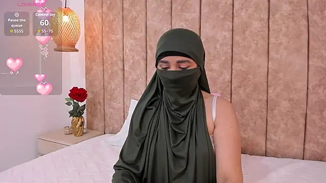 _alishaa_c's cam snapshot